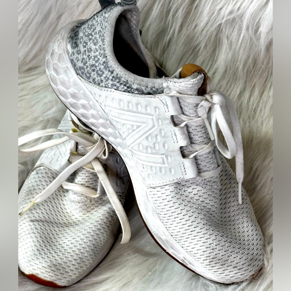 New Balance White and Gray Athletic Shoes with Breathable Mesh Size 8.5